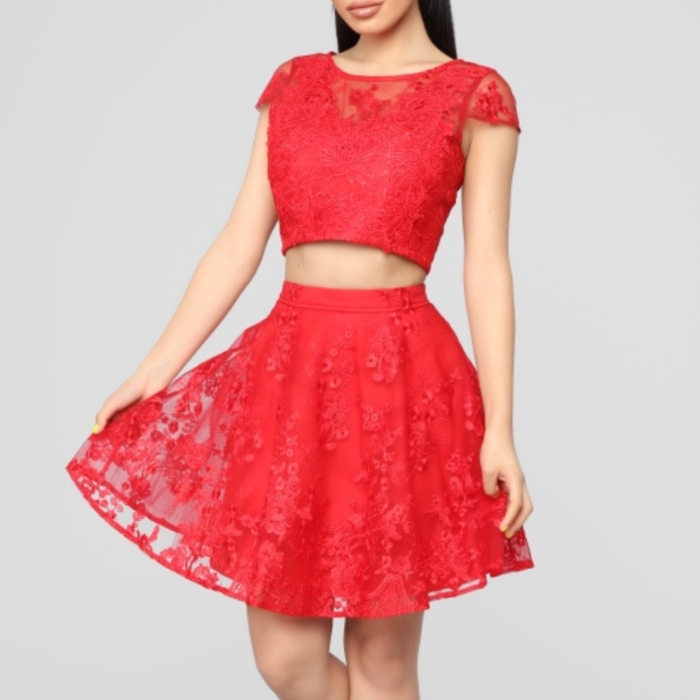 Sweetheart valentines lace skirt shirt set